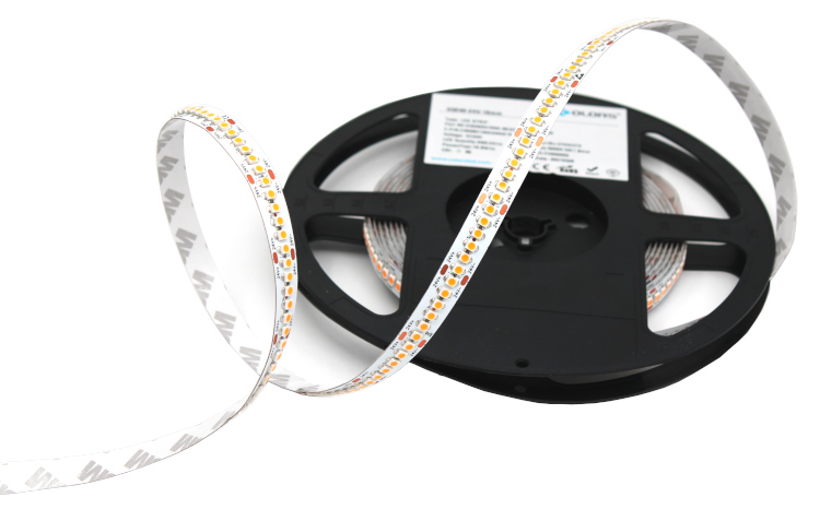 COLORS LED-Band 24 VDC, 19,2 W/m, 2700K, IP65 nano, 240 SMD/m, 1433 lm/m, CRI>80